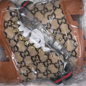 Gucci boots leather